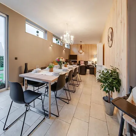 Comfortable Holiday In With Sauna And Garden Waimes