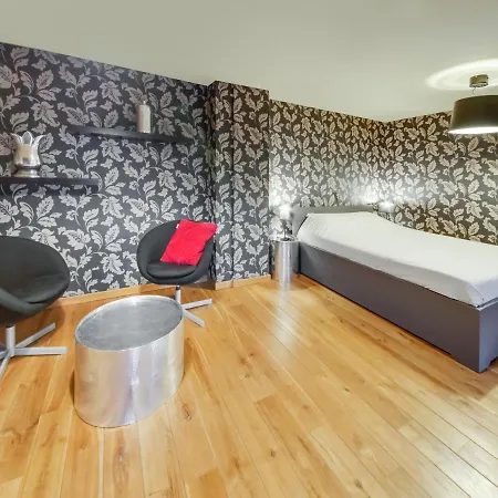 Comfortable Holiday In With Sauna And Garden *